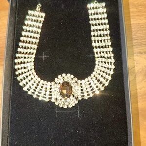 BNIB Art Deco Style Black & White Crystal Choker Necklace